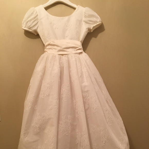 Designer Communion/Flower girls dress - Picture 1 of 7
